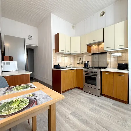 08 Centrum - Mieszkanie Przy Parku Centralnym Dla 4 Os * Gdyně