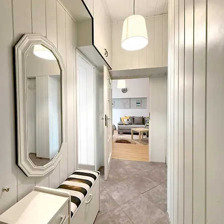 Apartmán 08 Centrum - Mieszkanie Przy Parku Centralnym Dla 4 Os