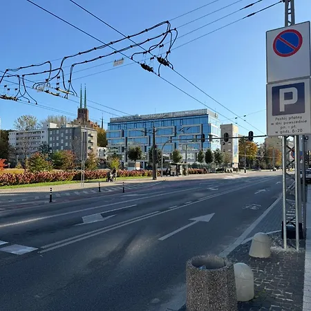 08 Centrum - Mieszkanie Przy Parku Centralnym Dla 4 Os