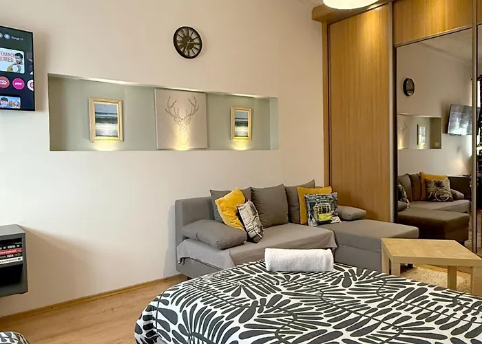 08 Centrum - Mieszkanie Przy Parku Centralnym Dla 4 Os *